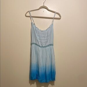 Hollister beautiful ombré blue mini dress. Size L. New